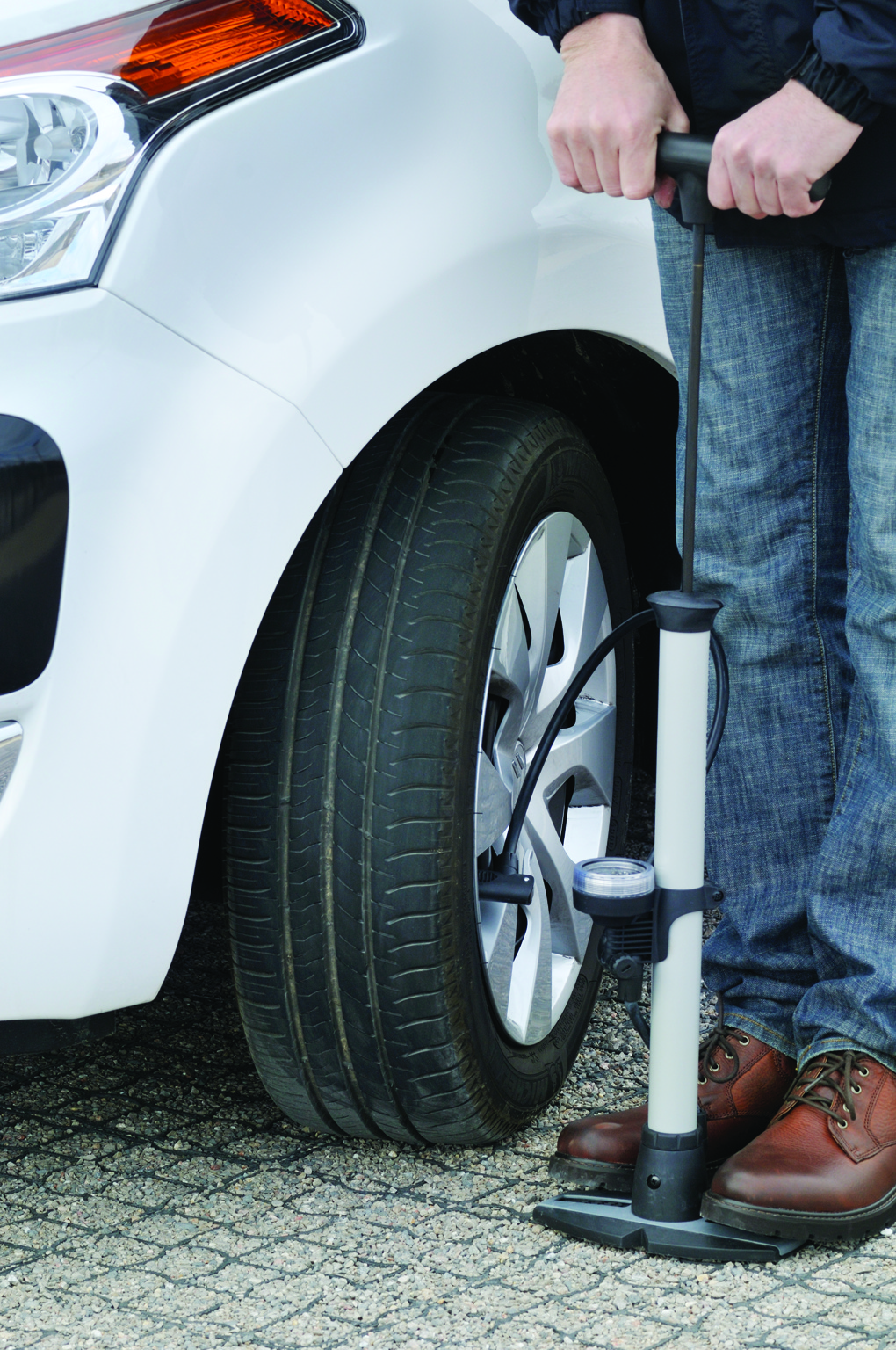 Warning Signs a Tire is About to Go Flat